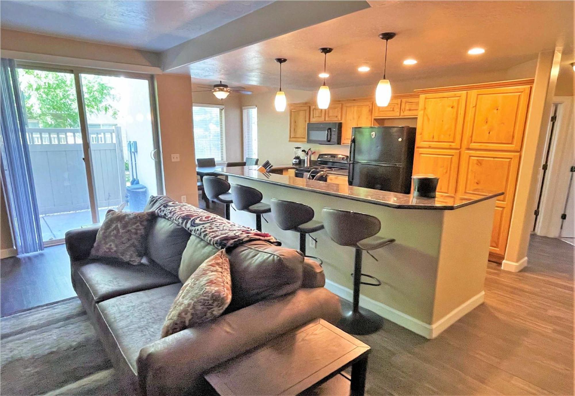 3-bedroom Luxury In The Heart Of The * Salt Lake City